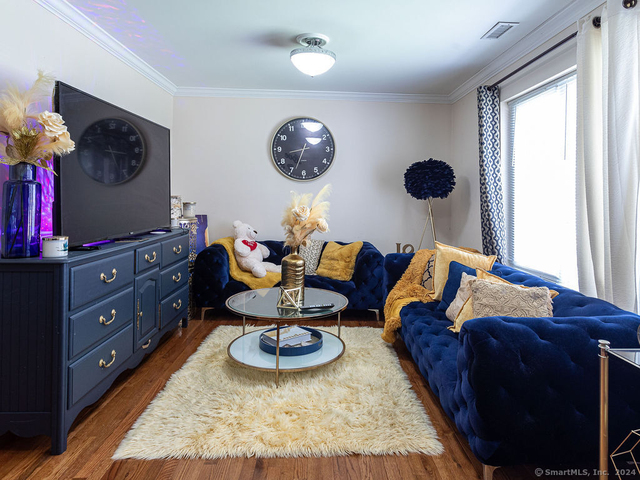 309 Ely Avenue - Photo 1