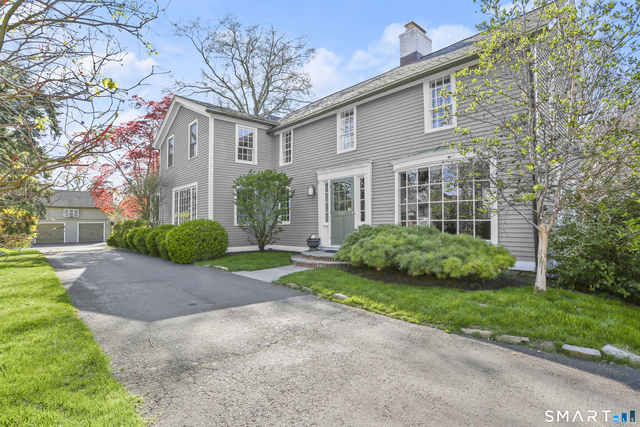 1005 Old Post Road - Photo 1