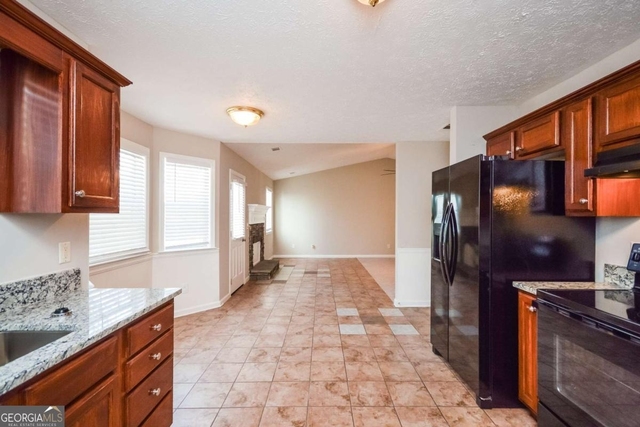 300 Claremont Drive - Photo 1