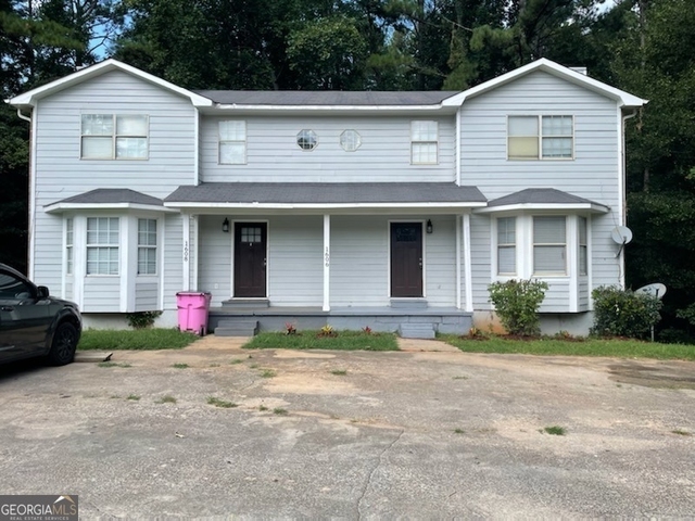 1608 Kirkland Rd - Photo 1
