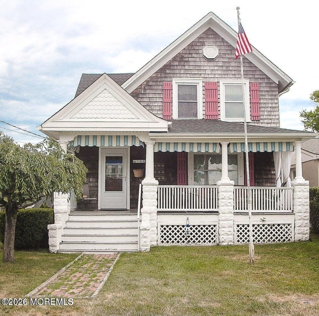 100 Columbia Avenue - Photo 1