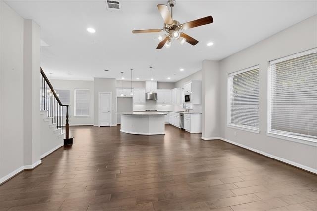 5413 Harbour Road - Photo 1