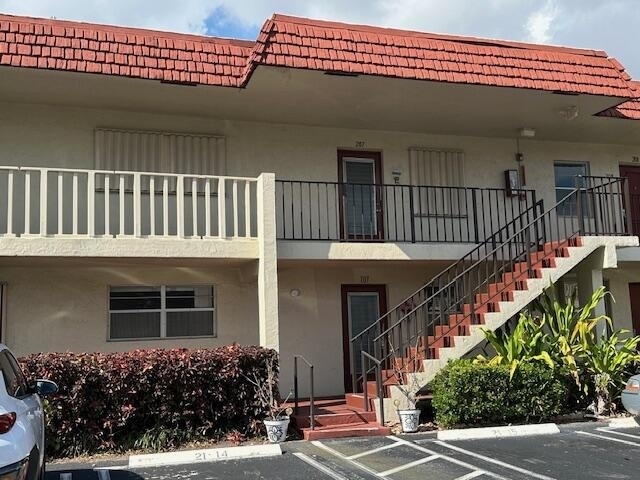 21 Abbey Lane - Photo 1