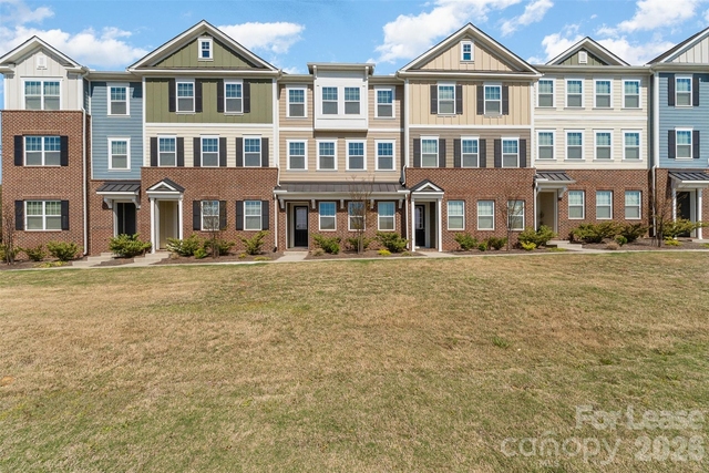 114 Marron Drive - Photo 1