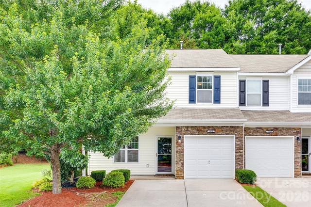 1430 Harpers Inlet Drive - Photo 1