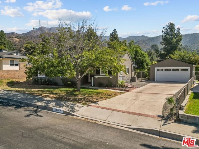 10780 Deliban Street - Photo 1