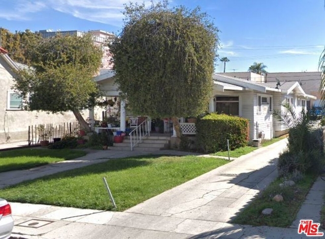 1320 N Harvard Boulevard - Photo 1