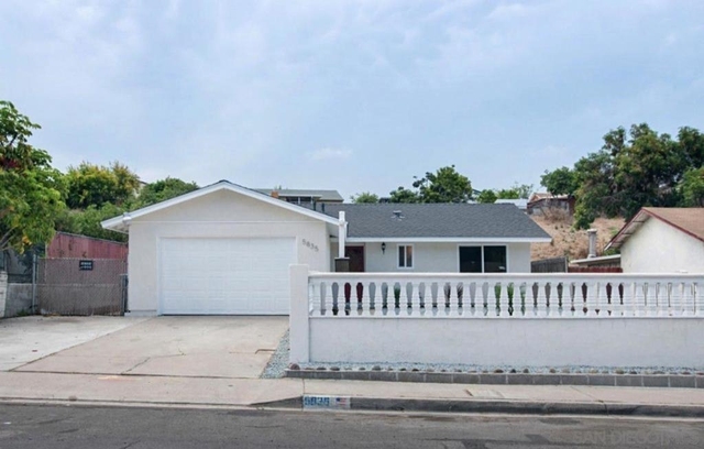 5835 Division St - Photo 1
