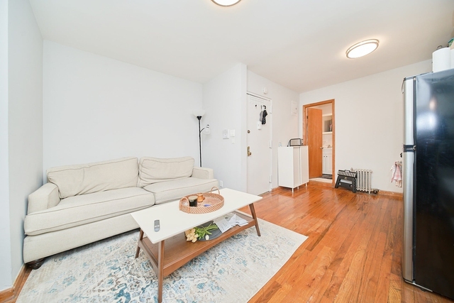 456 9th Avenue - Photo 1