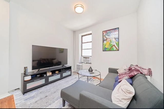 364 W 36th Street - Photo 1