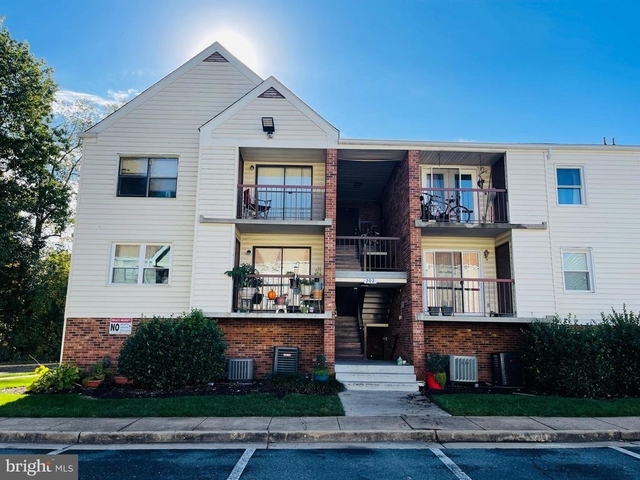 202 Chesterfield Lane - Photo 1