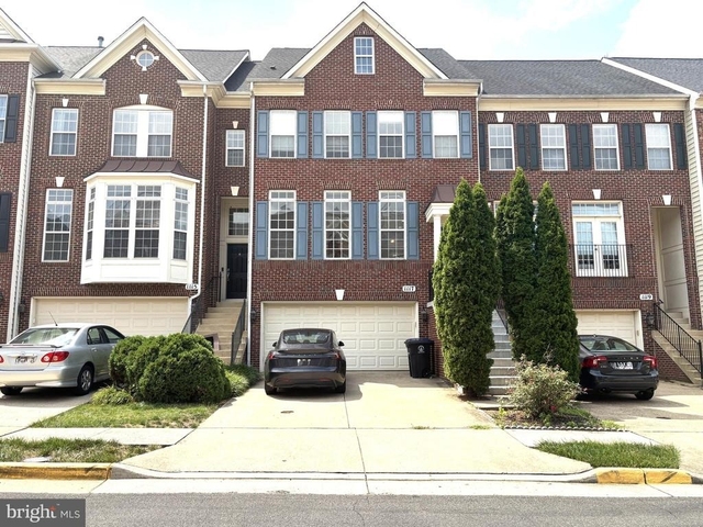 1117 Keokuk Terrace Ne - Photo 1