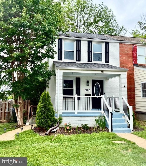 6106 N Kings Highway - Photo 1