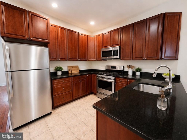 1804 N 16th Street - Photo 1