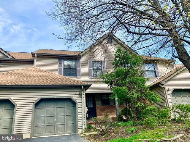 305 Marten Road - Photo 1