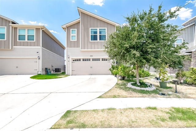 15912 Cadoz Dr - Photo 1