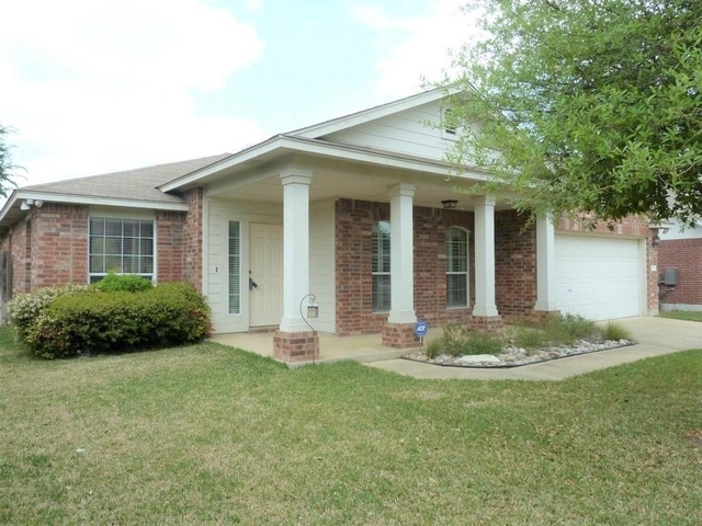 3314 Blue Ridge Dr - Photo 1