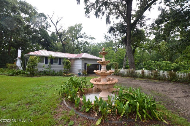 7004 Hyde Grove Avenue - Photo 1