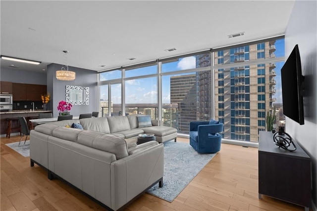 45 Ivan Allen Jr Boulevard Nw - Photo 1
