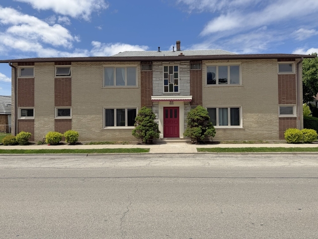 7601 W 61 Place W - Photo 1