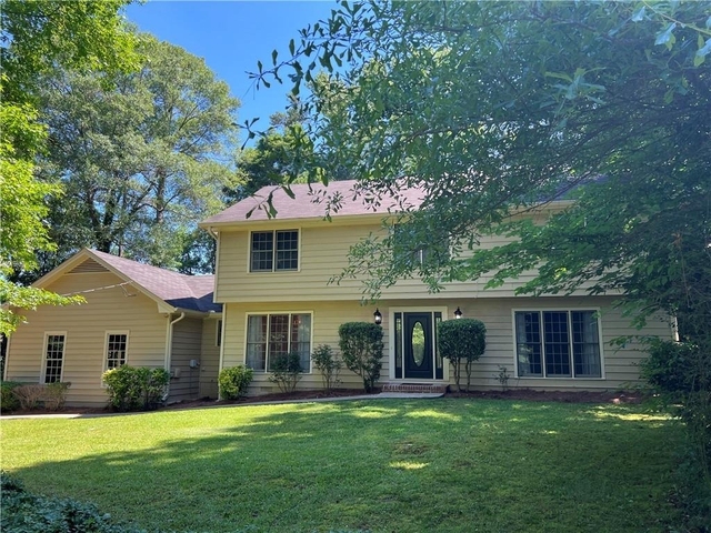 370 Woodstone Drive - Photo 1