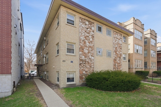 425 S Kenilworth Avenue - Photo 1