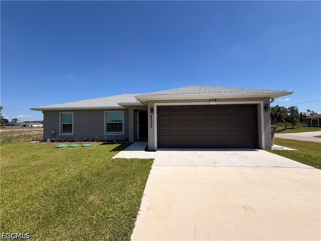 4702 Loraine Avenue S - Photo 1