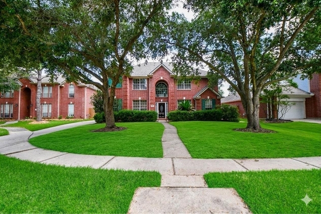 5510 Spring Blossom Court - Photo 1