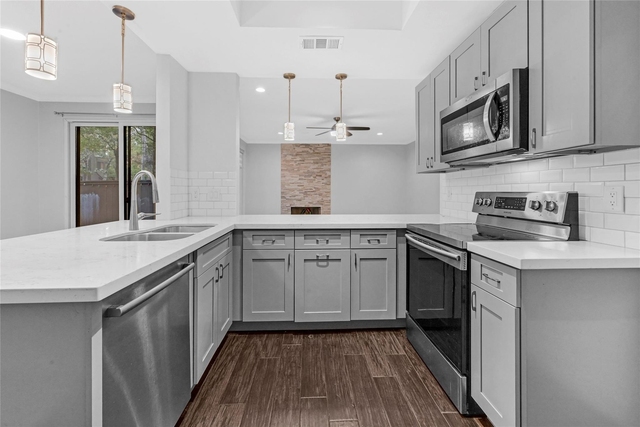 233 Litchfield Lane - Photo 1