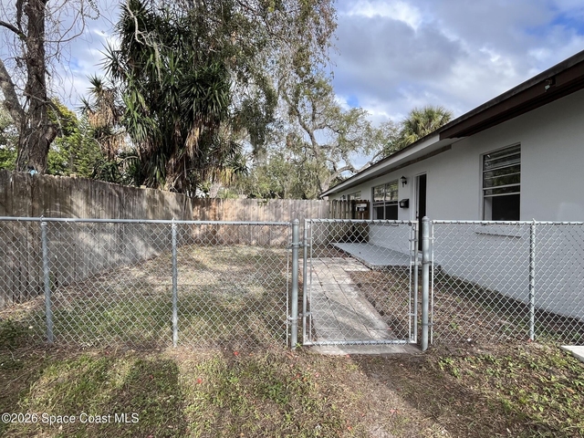 1805 Guava Avenue - Photo 1