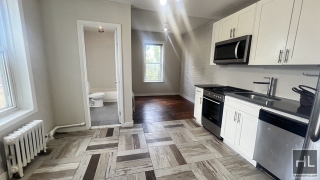1129 Rogers Avenue - Photo 1