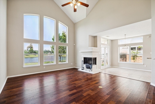 30507 Russell Point Drive - Photo 1