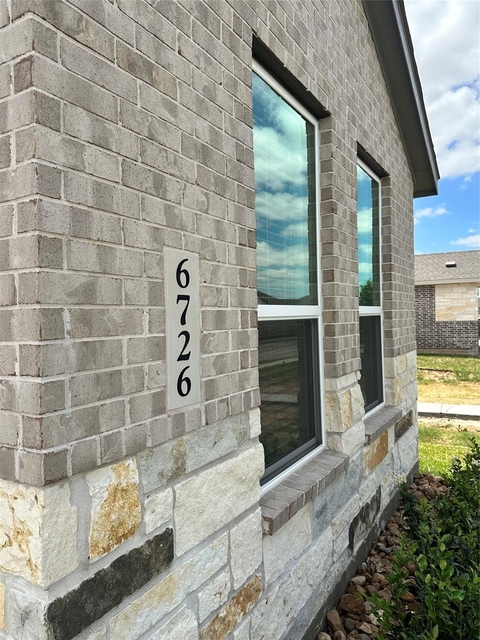 6726 Violet Clover Avenue - Photo 1