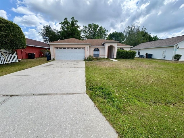 609 Tamarin Lane - Photo 1