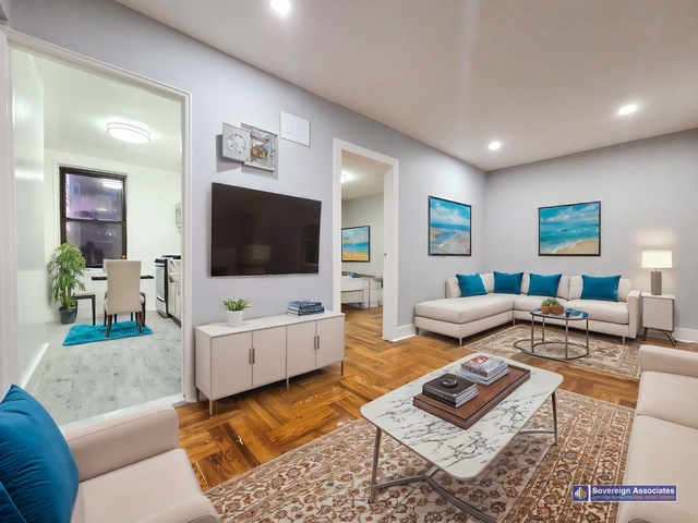 525-527 Riverdale Avenue - Photo 1