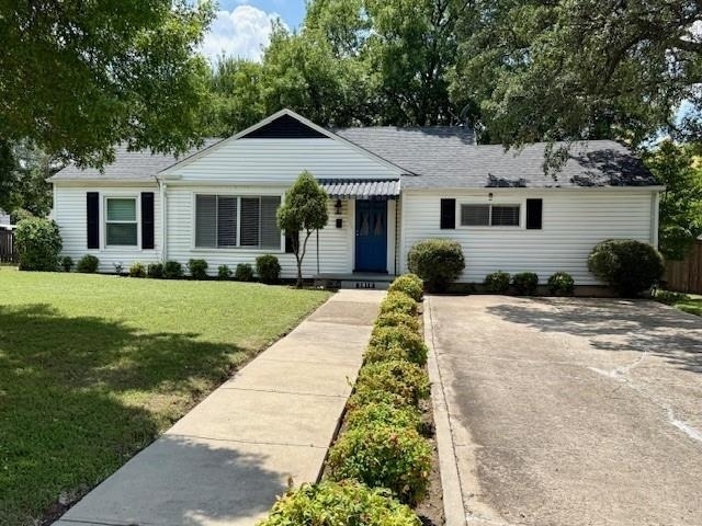 2816 Westridge Avenue - Photo 1