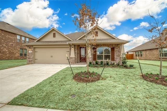 638 Devonshire Lane - Photo 1