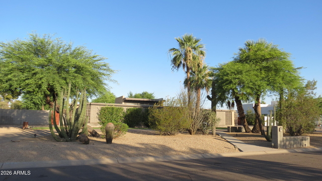 11440 N 65th Street - Photo 1