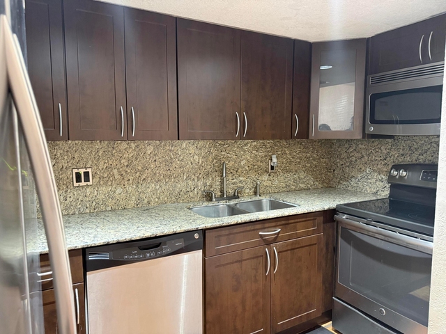 6978 Nw 166th Terrace - Photo 1