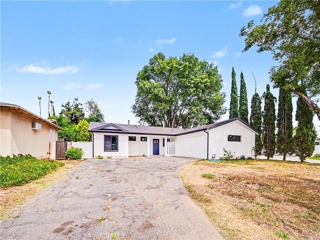 8738 Monogram Avenue - Photo 1