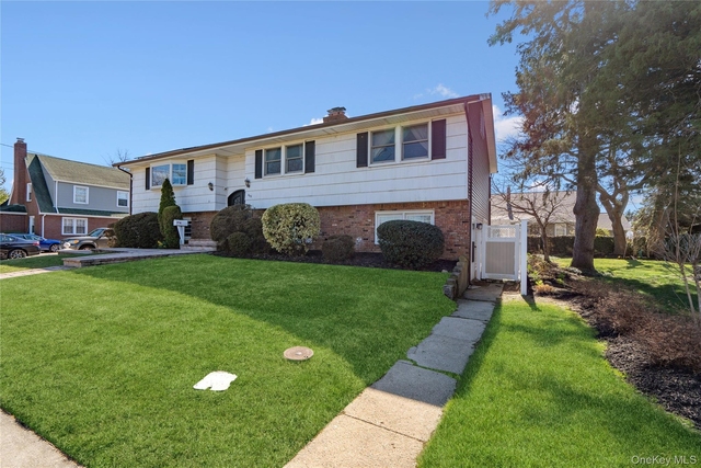 445 S Wellwood Avenue - Photo 1