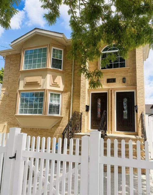 24813 139th Avenue - Photo 1