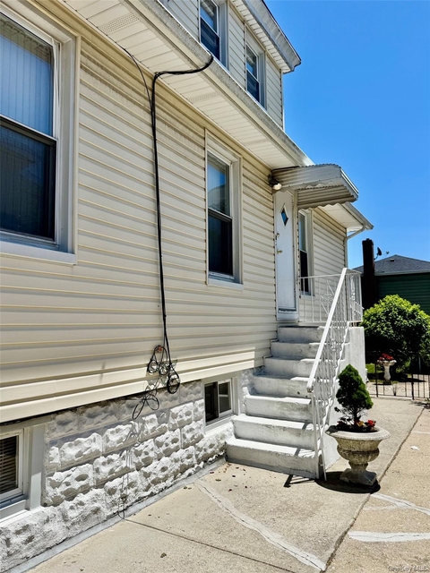 196-42 44th Avenue - Photo 1