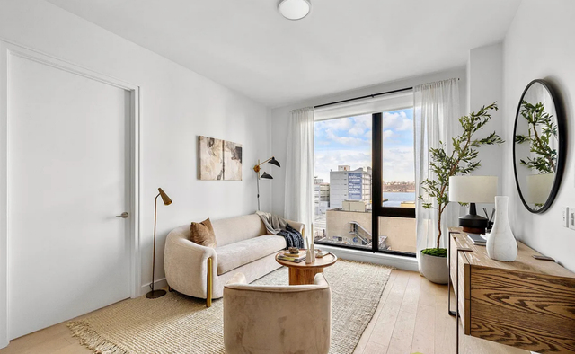 554 West 46th Street - Photo 1