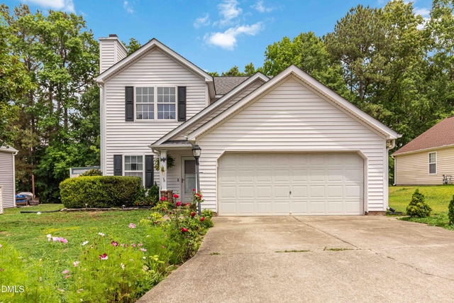 111 Briarhaven Drive - Photo 1