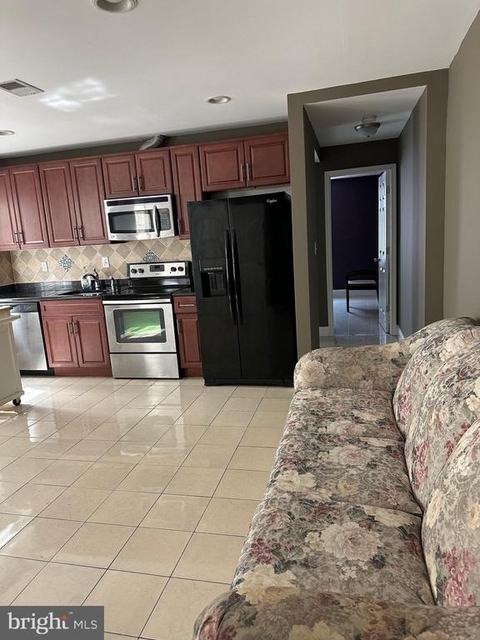 1224 Snyder Avenue - Photo 1