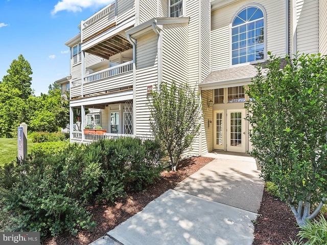 303 Trinity Court - Photo 1