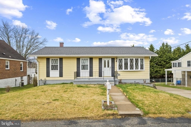 9608 9th Avenue - Photo 1