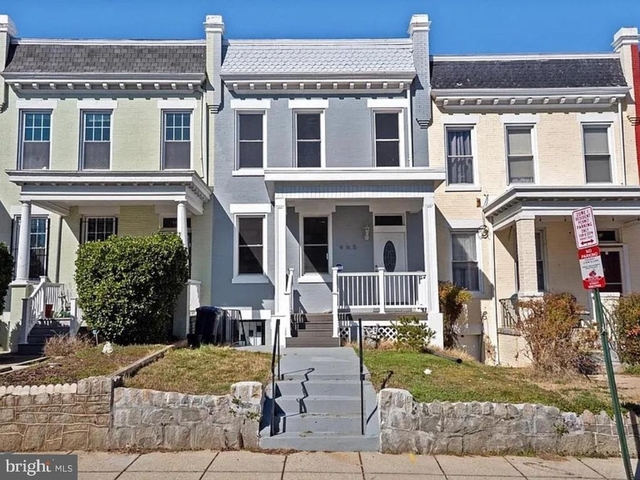 465 Luray Place Nw - Photo 1