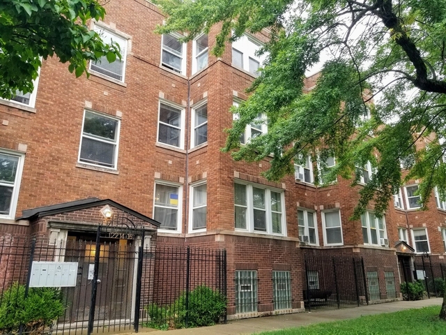2218 N Saint Louis Avenue - Photo 1
